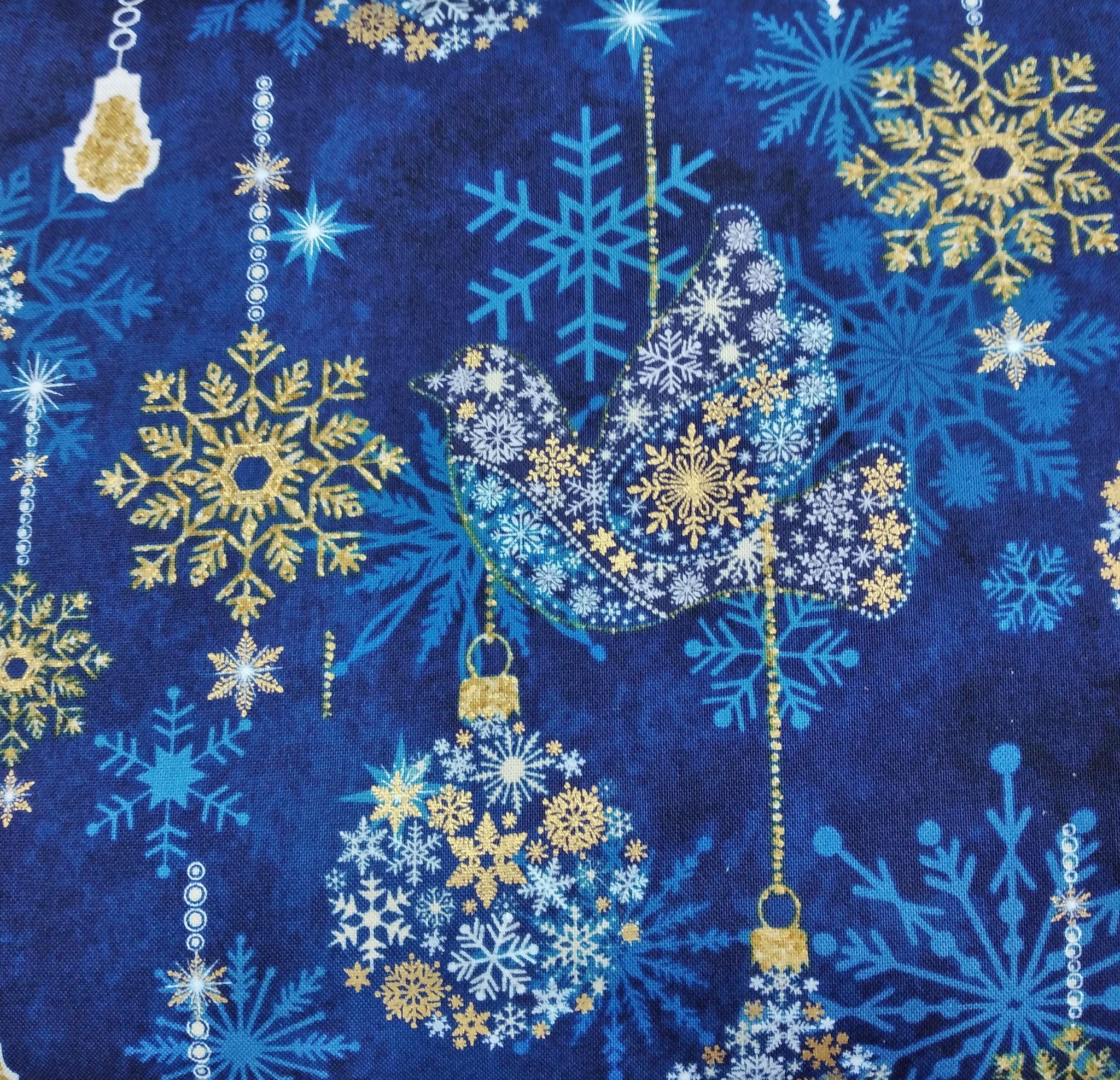 Stonehenge Christmas Joy - Baubles Blue by Northcott 1/2yd Cuts